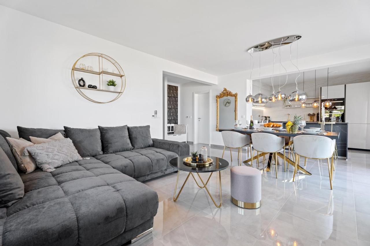 Luxury Sea View Apartment Levin Makarska Extérieur photo
