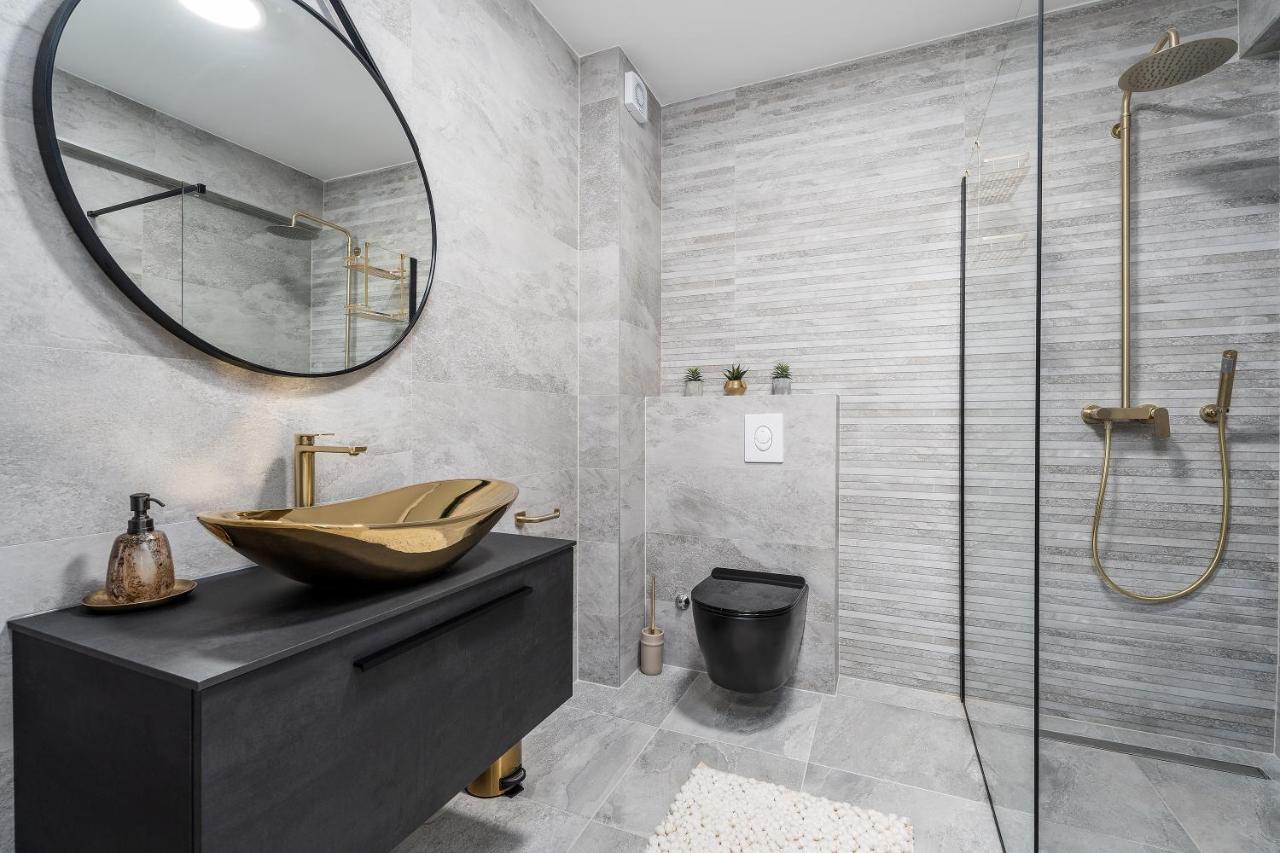 Luxury Sea View Apartment Levin Makarska Extérieur photo