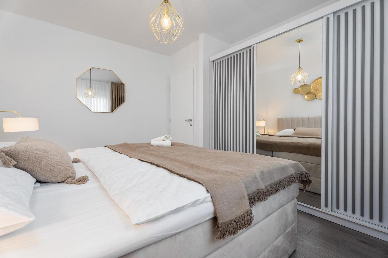 Luxury Sea View Apartment Levin Makarska Extérieur photo