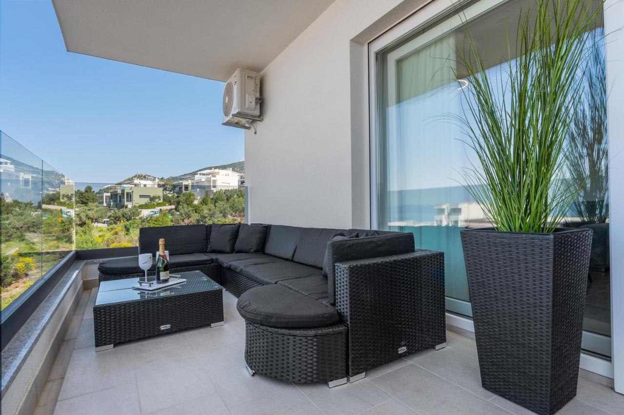 Luxury Sea View Apartment Levin Makarska Extérieur photo
